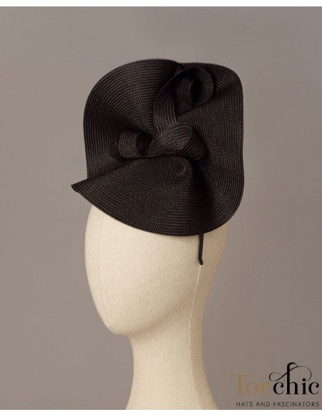 Elegante tocado de boda negro para invitadas - Pamelas y Tocados para madrinas - 4