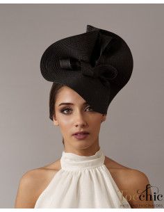 Elegante tocado de boda negro para invitadas - Pamelas y Tocados para madrinas - 1