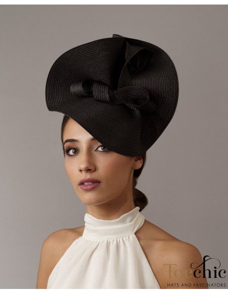Elegante tocado de boda negro para invitadas - Pamelas y Tocados para madrinas - 2