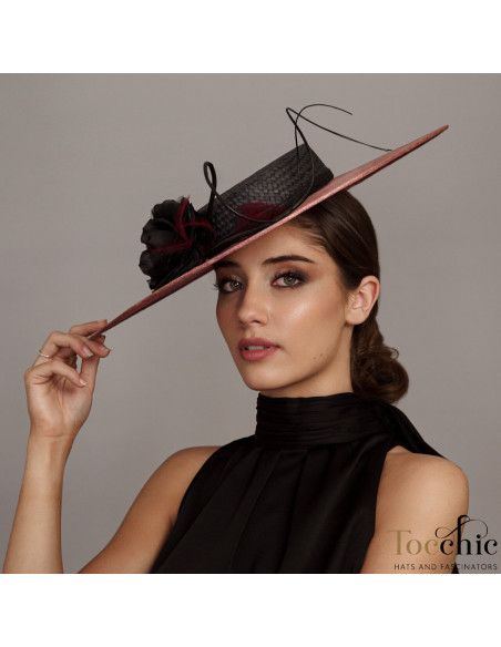 Sombrero de boda negra y granate para invitada perfecta - Pamelas y Tocados para madrinas - 1
