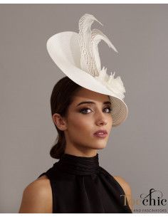 White Tea Party hat with feathers for woman - Woman hats for the Horse races - 1 2
