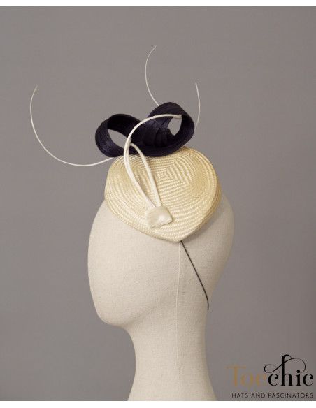 Sombrero de boda pequeño blanco y azul marino - Tocados de novia - 5
