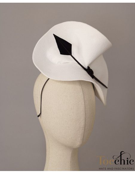 Elegant Black and white fascinator - Woman hats for the Horse races - 6 Elegant Black and white fascinator - Woman hats for the Horse races - 6