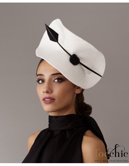 Elegant Black and white fascinator - Woman hats for the Horse races - 2 Elegant Black and white fascinator - Woman hats for the Horse races - 2