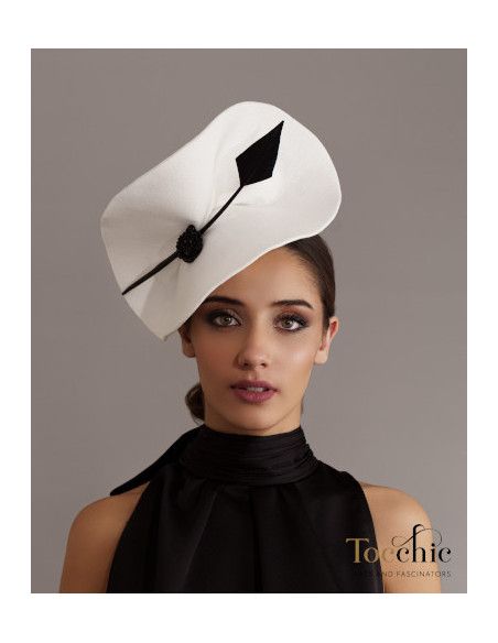 Elegant Black and white fascinator - Woman hats for the Horse races - 7 Elegant Black and white fascinator - Woman hats for the Horse races - 7