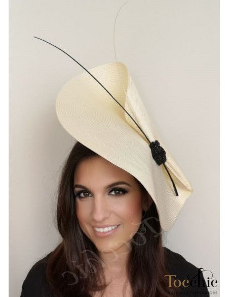 Elegante tocado blanco y negro para boda - Tocados de novia - 9 Elegante tocado blanco y negro para boda - Tocados de novia - 9