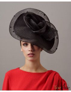 Elegante Tocado negro para boda de dia - Sombreros y Tocados para bodas de mañana - 1