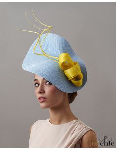 Tocado celeste y amarillo para invitada de boda - Pamelas y Tocados para madrinas - 1