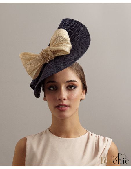Sombrero de boda azul con lazo beige - Pamelas y Tocados para madrinas - 2