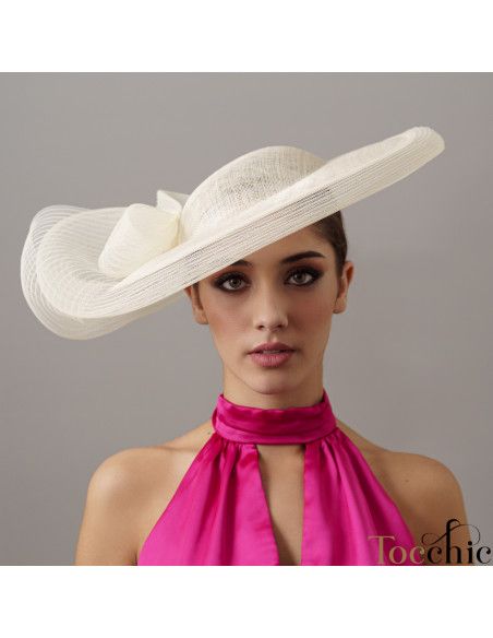 Elegante sombrero para invitada de boda marfil - Pamelas y Tocados para madrinas - 2
