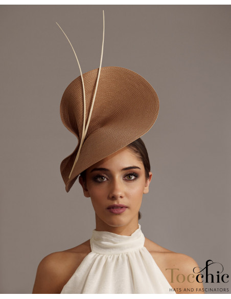 Tocado para madrina de boda beige y crema - Pamelas y Tocados para madrinas - 2