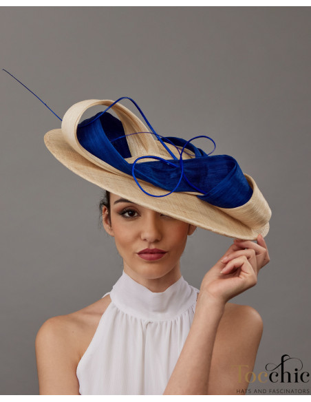 Pamela madrina boda beige con lazo azul añil - Pamelas y Tocados para madrinas - 1