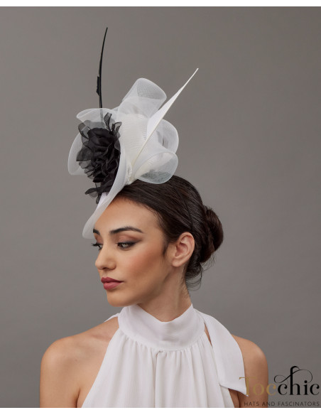 Woman Oaks feathers hat white and black - Wedding hats for women - 2 Woman Oaks feathers hat white and black - Wedding hats for women - 2