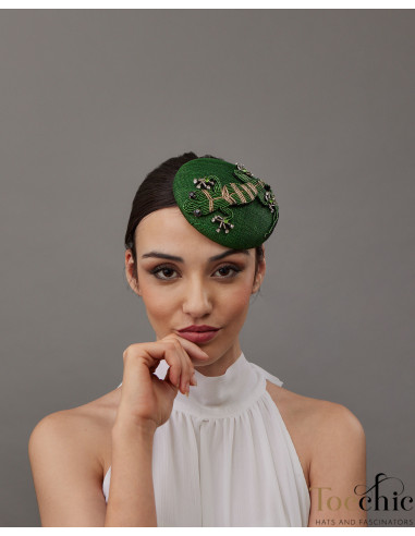 Original Green percher hat with a lizard - Wedding hats for women - 1
