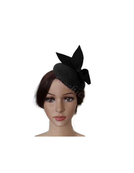 Tocado sencillo fieltro negro invitada de boda - Pamelas y Tocados para madrinas - 7