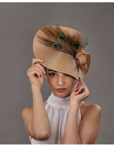 Elegant Beige fascinator hat for woman with Peacock feathers - Woman hats for the Horse races - 4 Elegant Beige fascinator hat for woman with Peacock feathers - Woman hats for the Horse races - 4