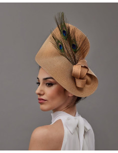 Elegant Beige fascinator hat for woman with Peacock feathers - Woman hats for the Horse races - 1 2