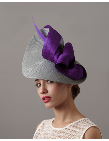Sombrero invitada perfecta de boda morado y gris - Pamelas y Tocados para madrinas - 1