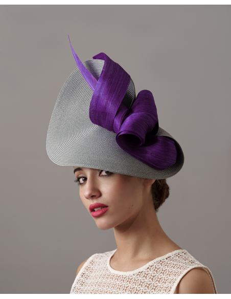 Sombrero invitada perfecta de boda morado y gris - Pamelas y Tocados para madrinas - 1