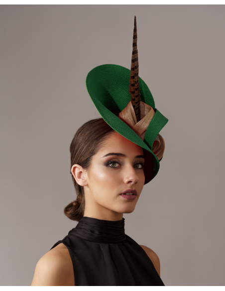 Tocado verde esmeralda madrina boda de día - Pamelas y Tocados para madrinas - 1