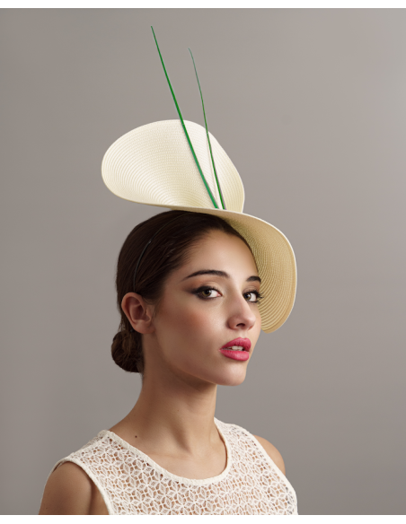 Cream and green wedding hat for guests - Bridal Hats & Fascinators - 2