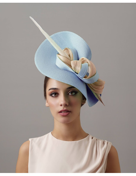 Original sombrero celeste y beige para madrina - Pamelas y Tocados para madrinas - 2