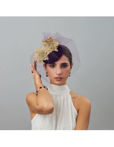 Tocado de boda morado oscuro y dorado con velo - Pamelas y Tocados para madrinas - 2