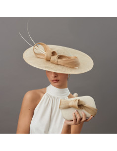 Elegante pamela madrina de boda beige - Pamelas y Tocados para madrinas - 1 2