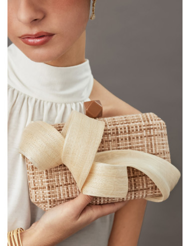 Beige neutral clutch for weddings and races - Clutch bags - 1
