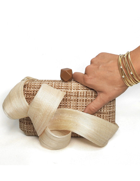 Bolso clutch beige con lazada - Bolsos de fiesta - 2