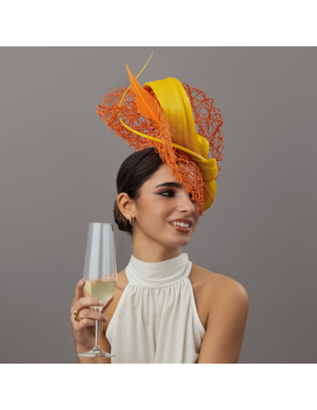 Tocado de boda grande naranja para invitada perfecta - Pamelas y Tocados para madrinas - 2 Tocado de boda grande naranja para invitada perfecta - Pamelas y Tocados para madrinas - 2