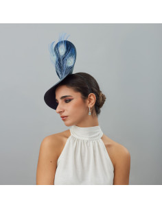 Tocado de boda azul marino con plumas de pavo real azul - Pamelas y Tocados para madrinas - 2 2