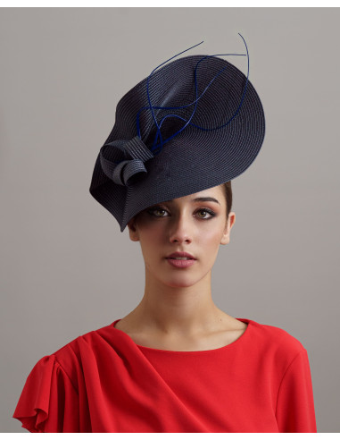 Tocado de boda azul marino con plumas - Pamelas y Tocados para madrinas - 4