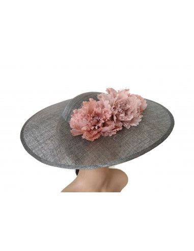 Pamela gris de boda con flores rosas - Pamelas y Tocados para madrinas - 6
