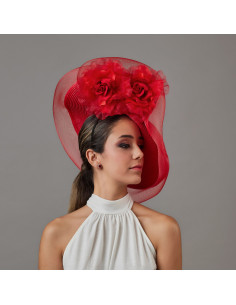 Sombrero rojo con velo y flores para madrina de boda - Pamelas y Tocados para madrinas - 1