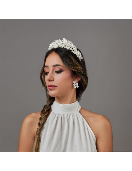 Elegant White Bridal Crown - Shop - 4 Elegant White Bridal Crown - Shop - 4