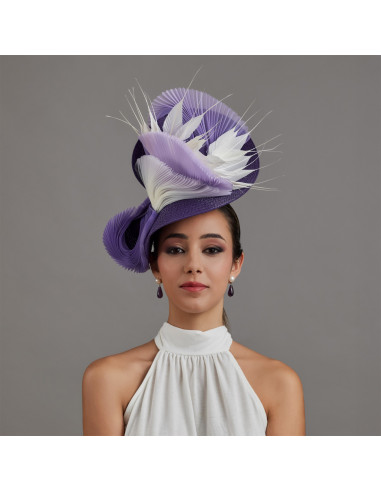Original sombrero morado y blanco para invitada boda - Pamelas y Tocados para madrinas - 2