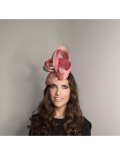 Woman wedding fascinator coral and light pink - Wedding hats for women - 1 2