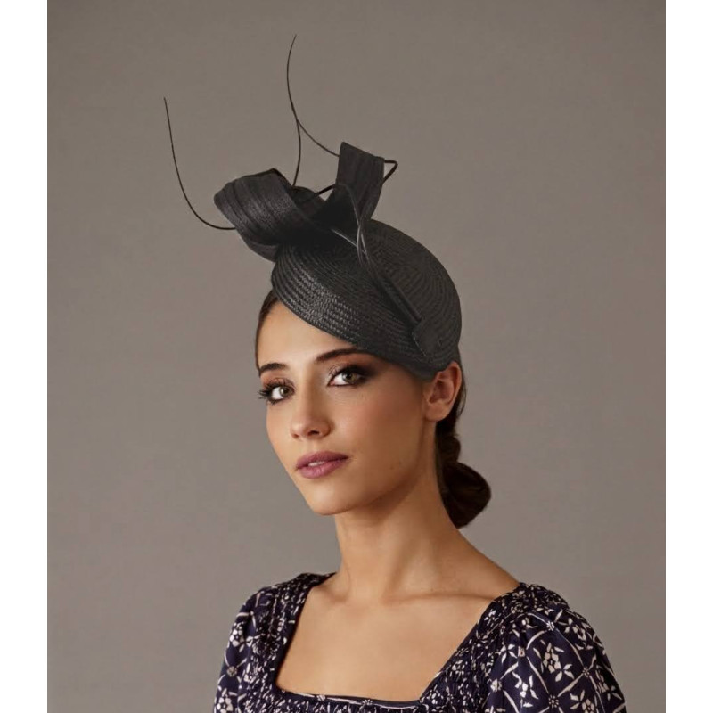Black pillbox hat with feathers for wedding day - Shop - 1