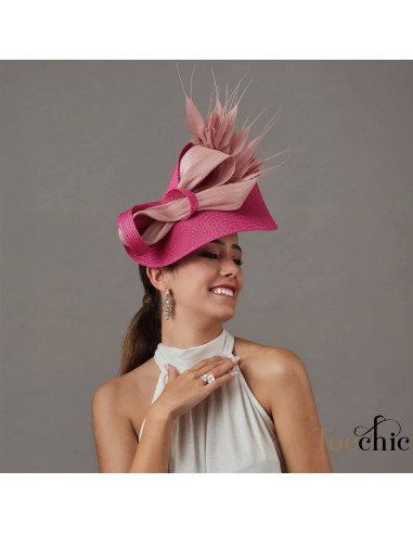 Tocado rosa para invitada de boda con plumas - Pamelas y Tocados para madrinas - 4