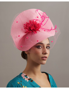 Tocado de boda rosa con velo y flores invitada boda - Pamelas y Tocados para madrinas - 1