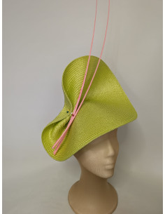 Tocado customizado verde lima y rosa claro madrina boda de día - Pamelas y Tocados para madrinas - 1 2