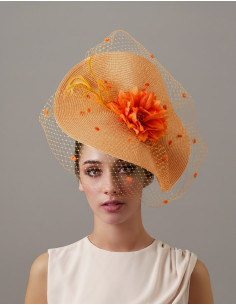 Tocado naranja y beige invitada de boda perfecta - Pamelas y Tocados para madrinas - 1