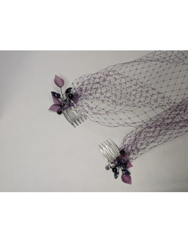 Tocado customizado para invitada boda con velo berenjena - Pamelas y Tocados para madrinas - 1