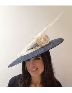 Pamela azul y beige de madrina elegante - Pamelas y Tocados para madrinas - 1 2